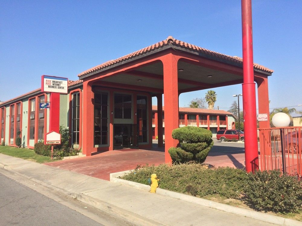 America'S Best Value Inn & Suites Bakersfield Central Eksteriør billede